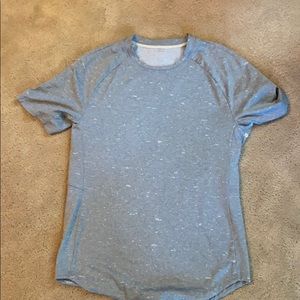 Dry fit Lululemon tee shirt